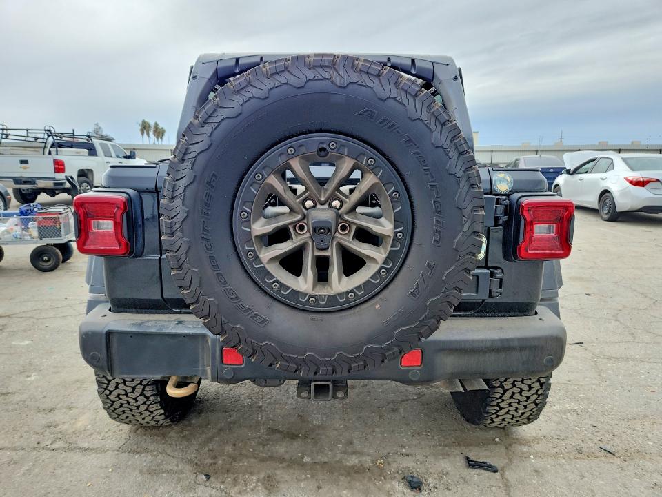2025 Jeep Wrangler / VIN 1C4RJXSJ4SW550305 COPART salvage auction — MINOR DENT/SCRATCHES, Ca - Certificate Of Title, sold $58,000 on 2026-07-28 (photo 6)
