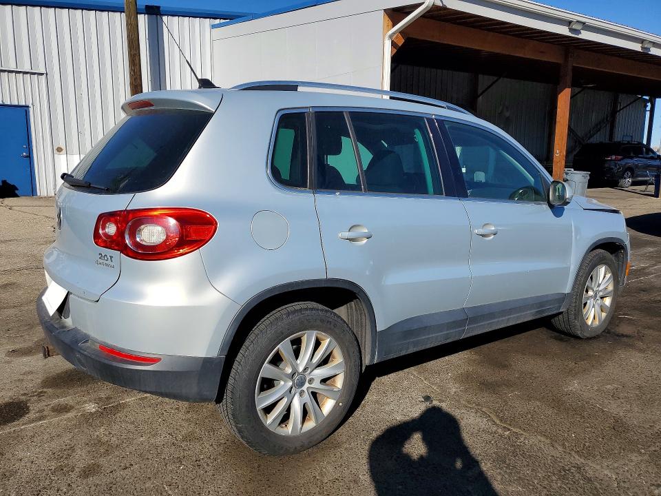 2010 Volkswagen Tiguan VIN WVGBV7AX6AW508188 COPART salvage auction — FRONT END, Co - Salvage Title, sold $500 on 2026-07-02 (photo 3)