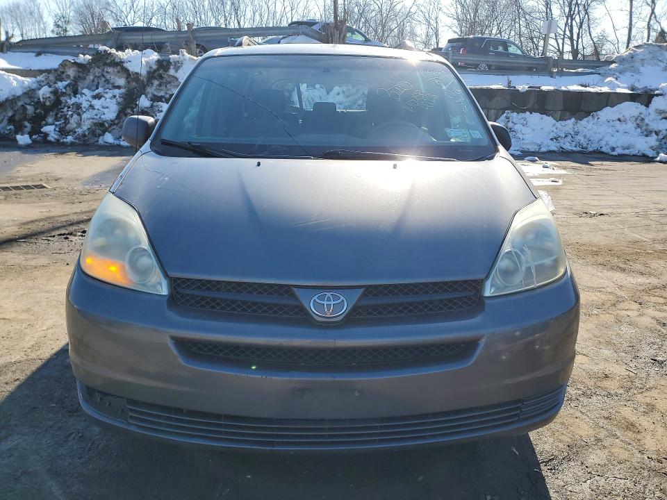 2005 Toyota Sienna VIN 5TDZA23C95S362757 COPART salvage auction — REAR END, NY - MV-907A SALVAGE CERTIFICATE, sold $1,000 on 2026-07-14 (photo 5)