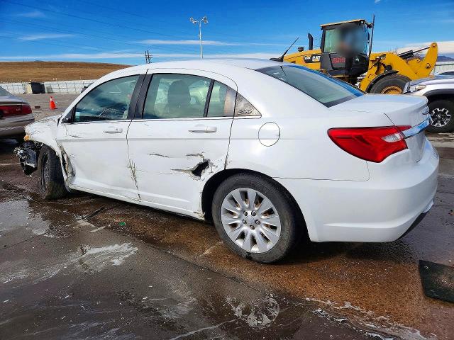 2013 Chrysler 200 VIN 1C3CCBAG2DN721896 COPART salvage auction — SIDE, Tx - Salvage Vehicle Title, sold $275 on 2026-07-22 (photo 2)