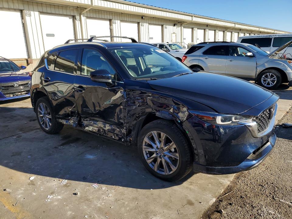 2025 Mazda Cx-5 VIN JM3KFBEM2S0554374 COPART salvage auction — SIDE, Ky - Cert Of Title-Salvage, sold $13,200 on 2026-07-27 (photo 4)