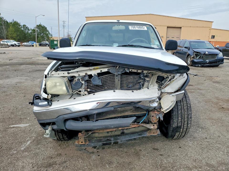 2002 Toyota Tacoma VIN 5TEWN72NX2Z116192 COPART salvage auction — FRONT END, Sc - Cert Of Title-Salvage, sold $5,300 on 2026-07-10 (photo 5)