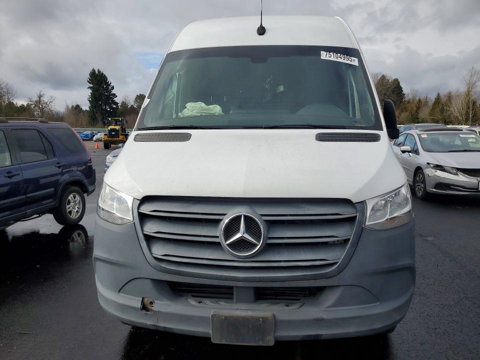 2021 Mercedes-benz Sprinter VIN W1Y4DCHY1MT046597 COPART salvage auction — SIDE, Or - Salvage Title Certificate, sold $14,100 on 2026-07-15 (photo 5)