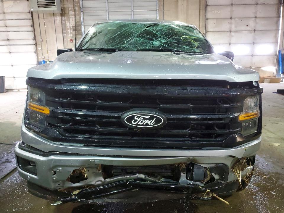 2025 Ford F-150 VIN 1FTEW3LP8SKD05249 COPART salvage auction — ROLLOVER, MI - CERTIFICATE OF TITLE, sold $13,000 on 2026-07-03 (photo 5)