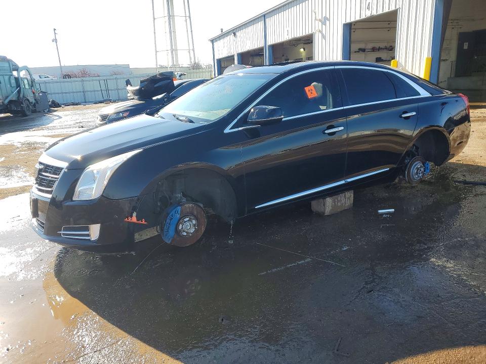 2016 Cadillac Xts VIN 2G61N5S38G9190305 COPART salvage auction — VANDALISM, IL - SALVAGE CERTIFICATE, sold $300 on 2026-09-02 (photo 1)