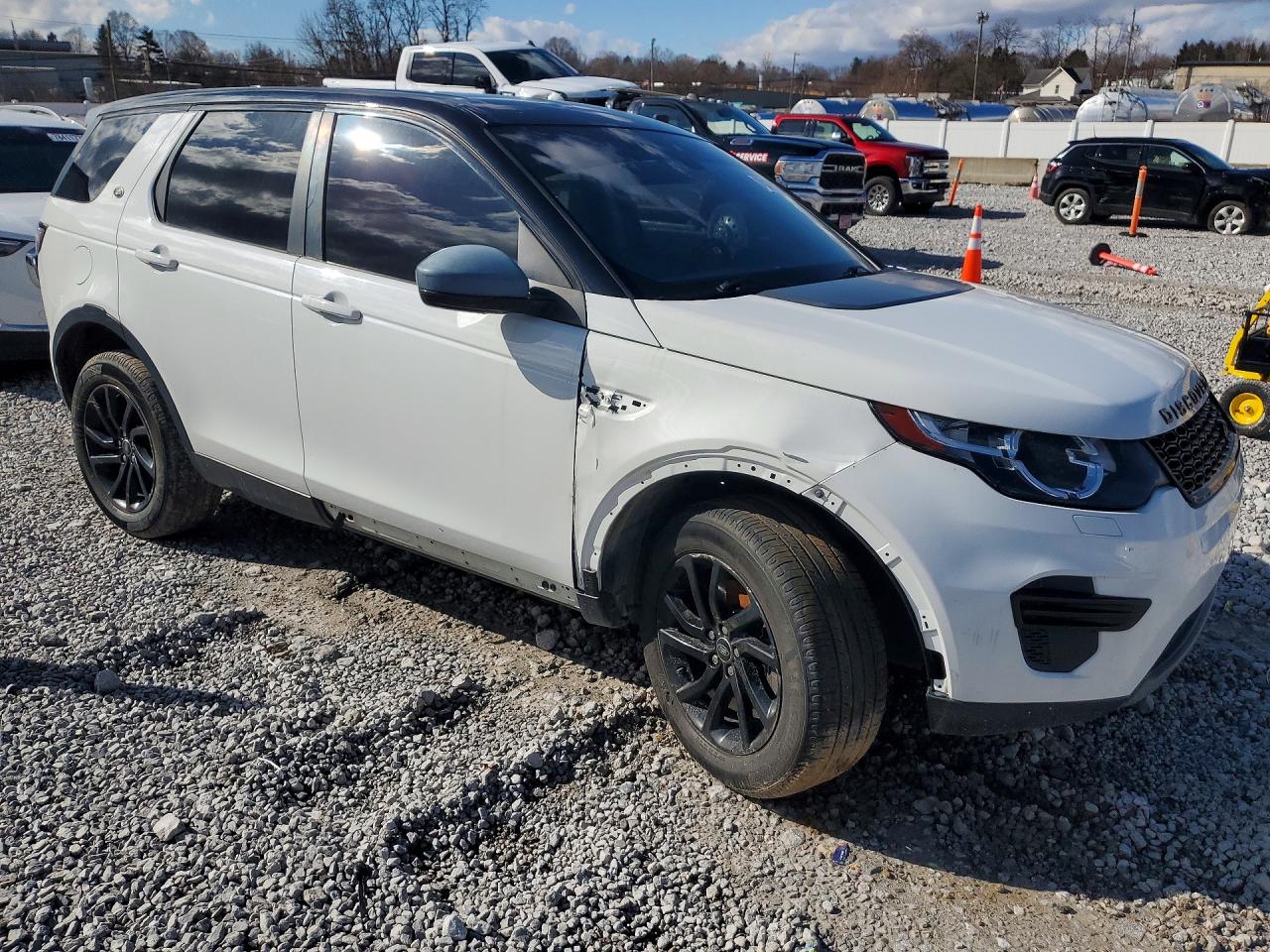 2017 Land Rover Discovery Sport VIN SALCP2BGXHH635814 COPART salvage auction — Front End, OH - CERTIFICATE OF TITLE, sold $2,800 on 2026-07-03 (photo 4)