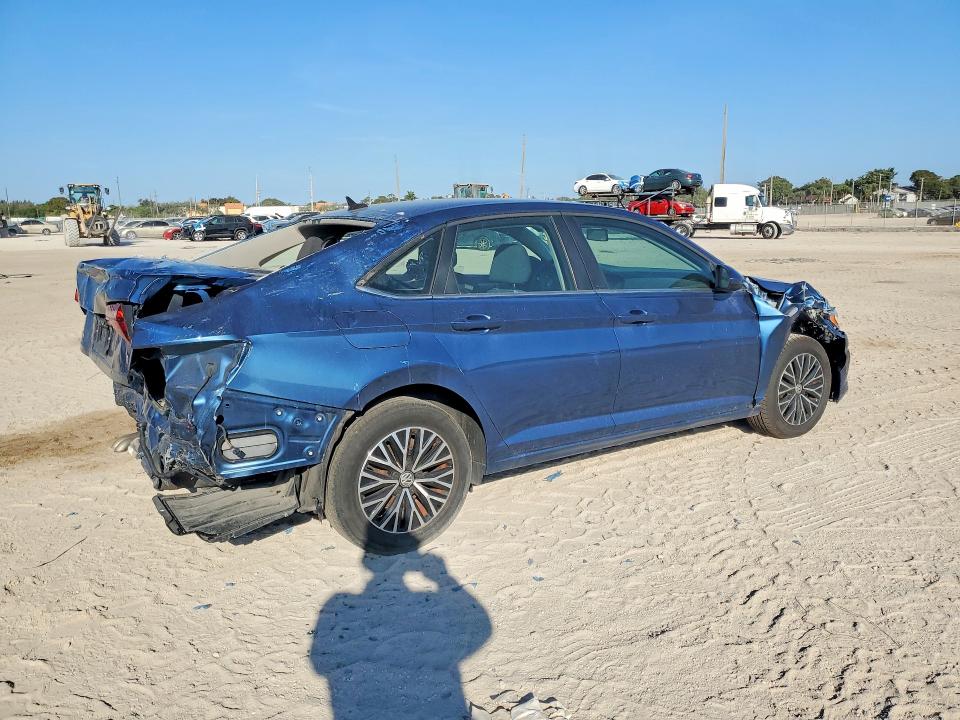 2021 Volkswagen Jetta VIN 3VWC57BU6MM012824 COPART salvage auction — REAR END, In - Clean Title - Manufctr Buyback, sold $950 on 2026-07-28 (photo 3)
