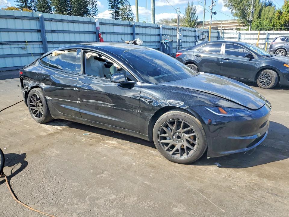 2025 Tesla Model 3 VIN 5YJ3E1EA9SF050616 COPART salvage auction — UNDERCARRIAGE, Salvage Title, sold $7,300 on 2026-07-20 (photo 4)