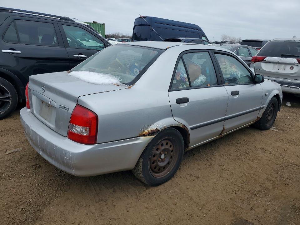 2003 Mazda Protege VIN JM1BJ225730104693 COPART salvage auction — MINOR DENT/SCRATCHES, Il - Cert Of Title-Corrected, sold $275 on 2026-07-02 (photo 3)