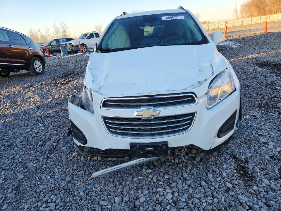 2016 Chevrolet Trax VIN KL7CJPSB1GB570022 COPART salvage auction — ALL OVER, Il - Salvage Certificate, sold $700 on 2026-07-06 (photo 5)