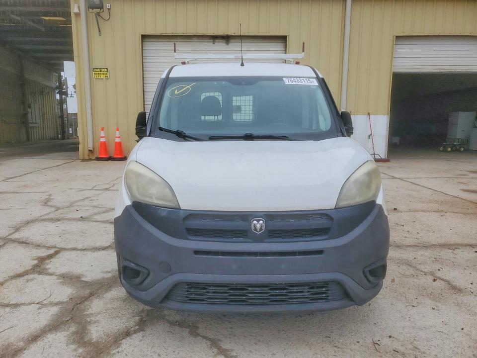 2017 Ram Promaster city VIN ZFBERFAB9H6D36730 COPART salvage auction — MINOR DENT/SCRATCHES, ID - SALVAGE CERTIFICATE OF TITLE, sold $1,900 on 2026-08-14 (photo 5)