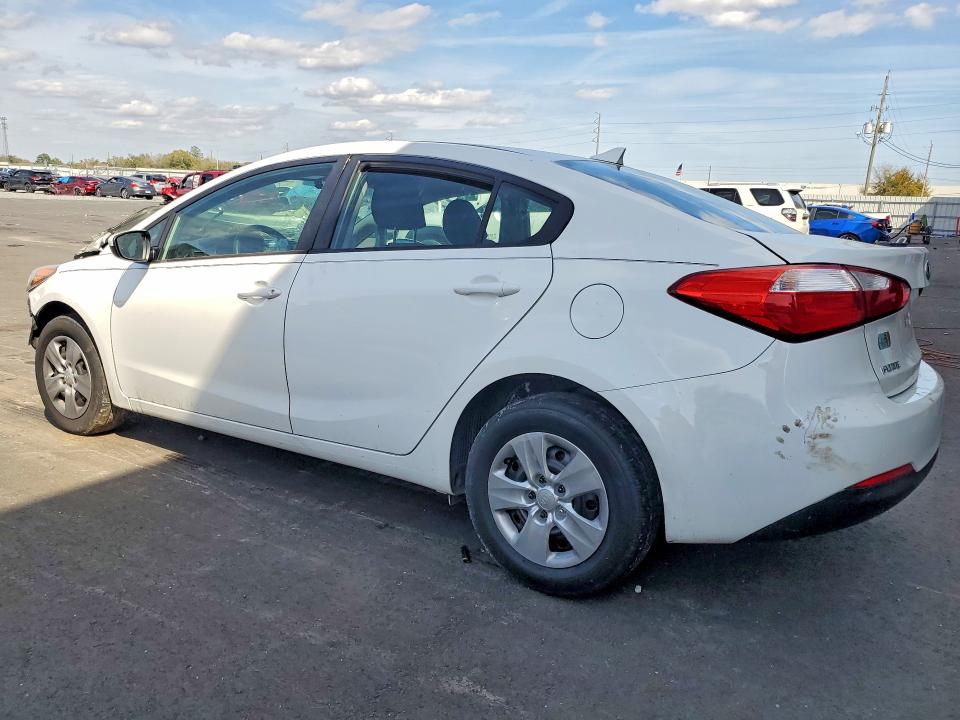2016 Kia Forte VIN KNAFK4A60G5457836 COPART salvage auction — FRONT END, Salvage Title, sold $275 on 2026-07-15 (photo 2)