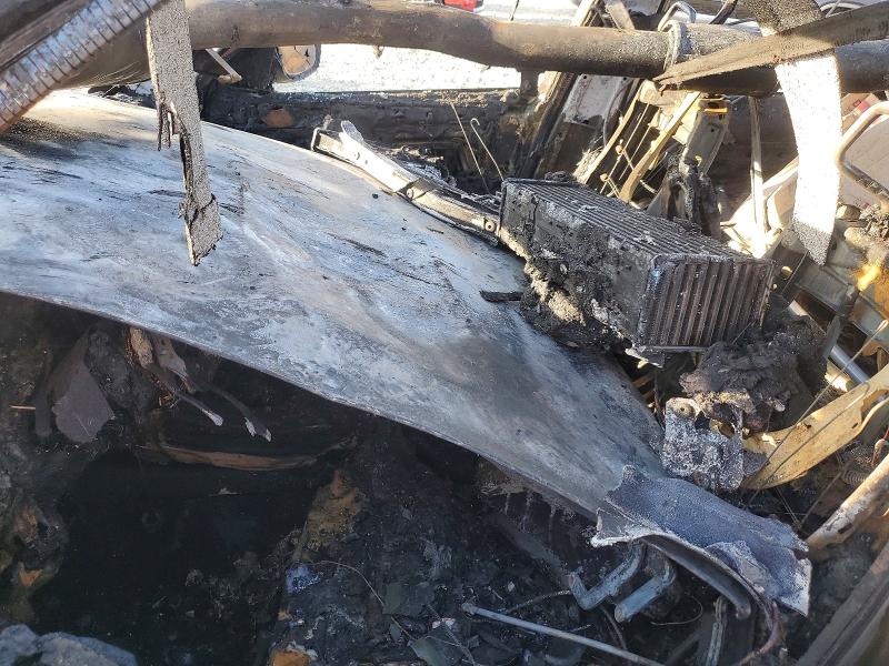 2014 BMW X3 VIN 5UXWX7C5XE0E80384 COPART salvage auction — BURN, Ca - Non-Repairable Vehicle Cert, sold $50 on 2026-07-28 (photo 7)
