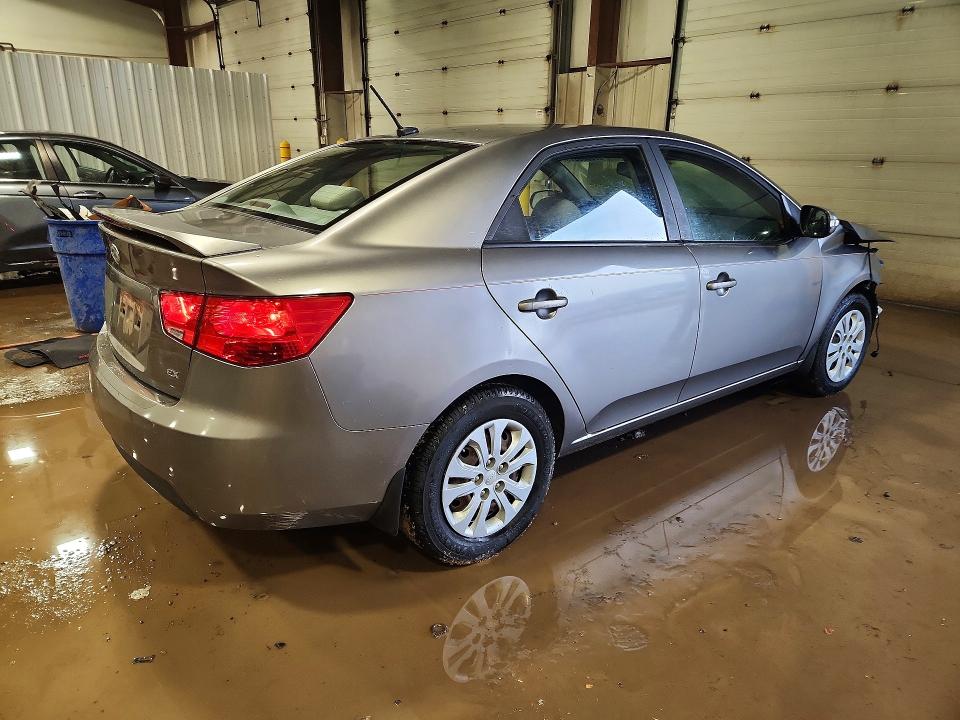 2010 Kia Forte VIN KNAFU4A24A5178209 COPART salvage auction — FRONT END, Pa - Certificate Of Salvage, sold $750 on 2026-07-02 (photo 3)