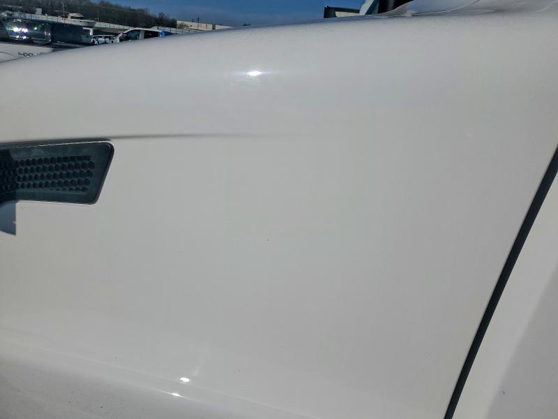 2017 Volvo VIN 4V4N39TG6HN988043 COPART salvage auction — NORMAL WEAR, In - Certificate Of Title, sold $5,000 on 2026-07-31 (photo 7)