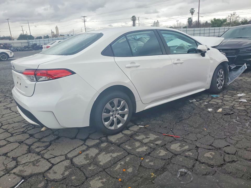 2022 Toyota Corolla VIN 5YFEPMAE4NP342082 COPART salvage auction — FRONT END, Ca - Salvage Certificate, sold $3,650 on 2026-07-16 (photo 3)