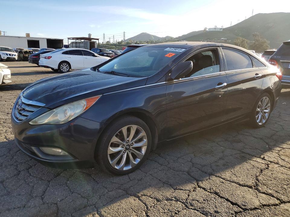 2011 Hyundai Sonata VIN 5NPEC4AC1BH071078 — COPART salvage auction photo