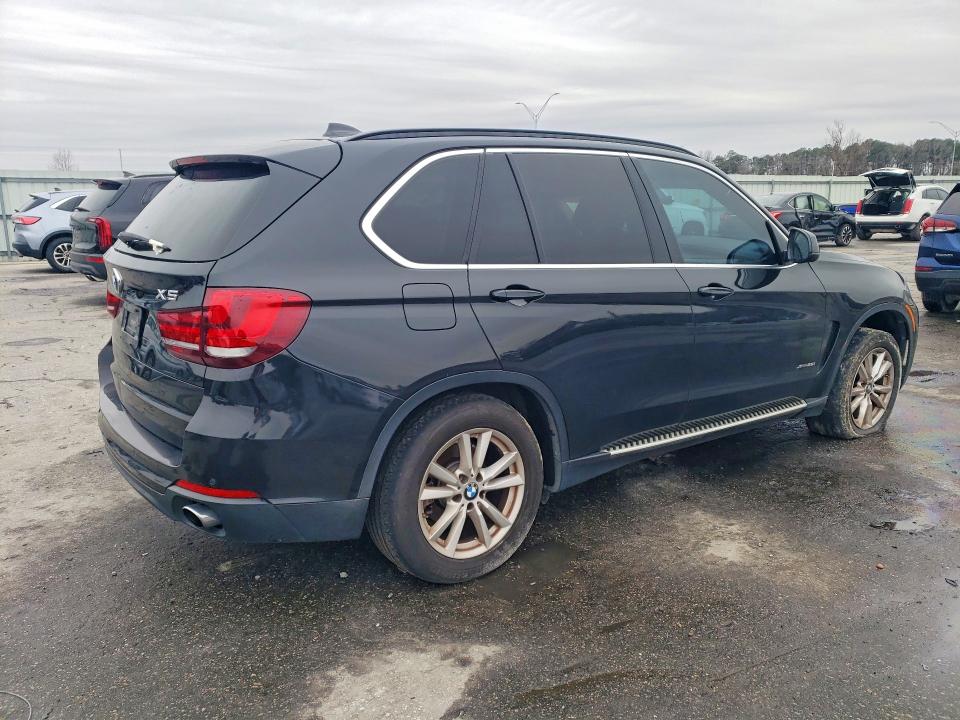 2015 BMW X5 VIN 5UXKR0C59F0K60183 COPART salvage auction — FRONT END, NC - DEALER ONLY CLEAN TITLE, sold $2,100 on 2026-07-16 (photo 3)