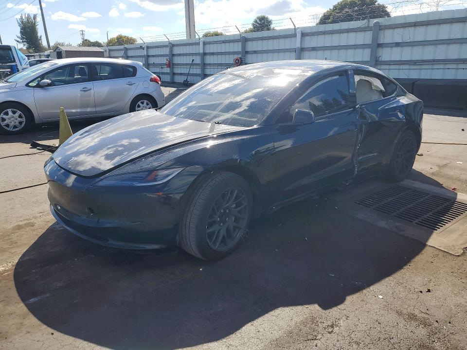 2025 Tesla Model 3 VIN 5YJ3E1EA9SF050616 COPART salvage auction — UNDERCARRIAGE, Salvage Title, sold $7,300 on 2026-07-20 (photo 1)