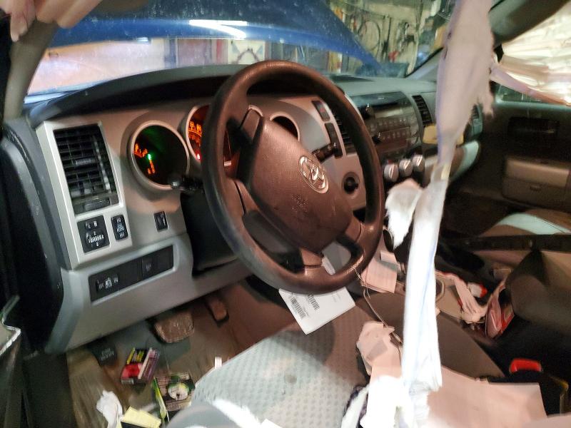 2007 Toyota Tundra VIN 5TFBT54147X007261 COPART salvage auction — ALL OVER, On - Permit Irrepairable, sold $125 on 2026-07-28 (photo 8)