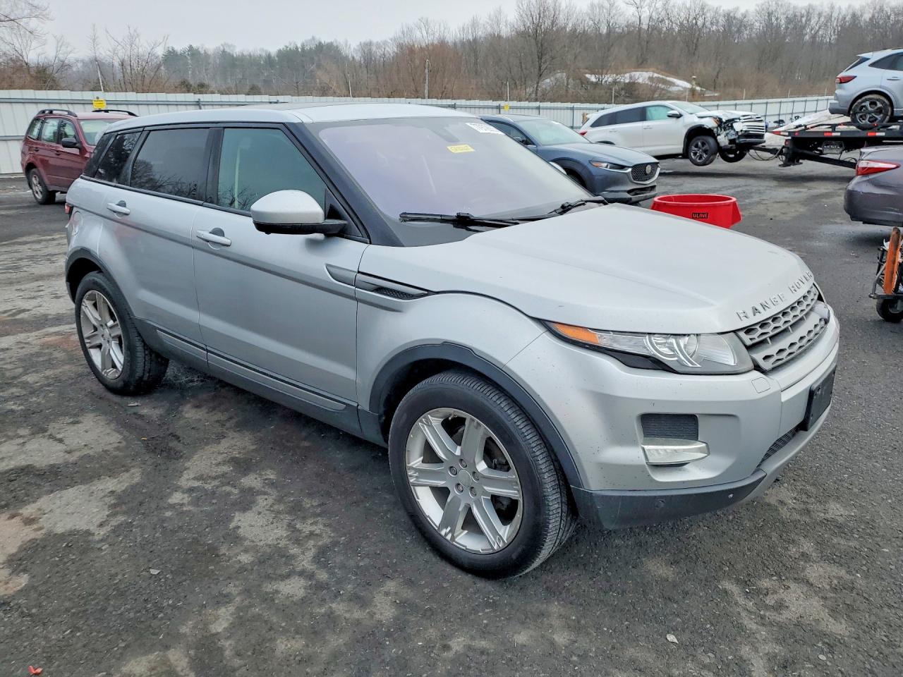 2015 Land Rover Range Rover Evoque VIN SALVR2BG2FH044490 COPART salvage auction — Normal Wear, PA - DEALER ONLY CLEAN TITLE, sold $1,500 on 2026-06-30 (photo 4)