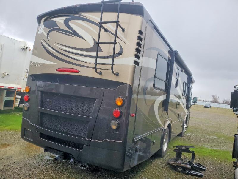 2013 Tiffin motorhomes inc VIN 5VBRC93A2DA114600 COPART salvage auction — MECHANICAL, CA - DIS/DLR/EXP ONLY CLEAN TITLE, sold $5,800 on 2026-07-28 (photo 4)