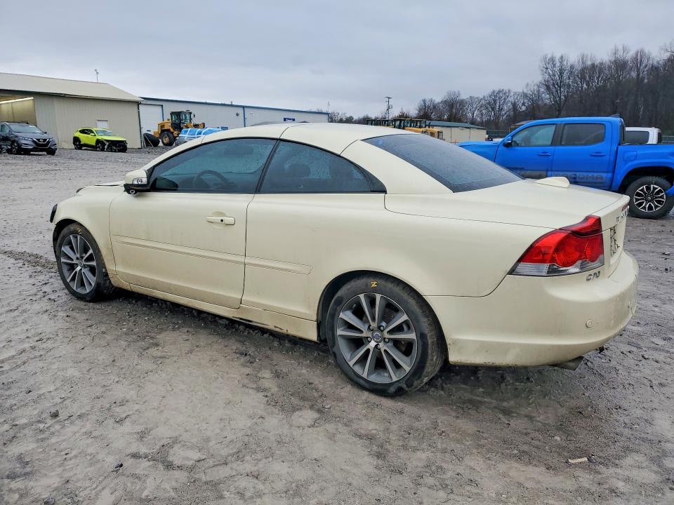 2010 Volvo C70 VIN YV1672MC9AJ092463 COPART salvage auction — FRONT END, Tn - Salvage Certificate, sold $525 on 2026-07-16 (photo 2)