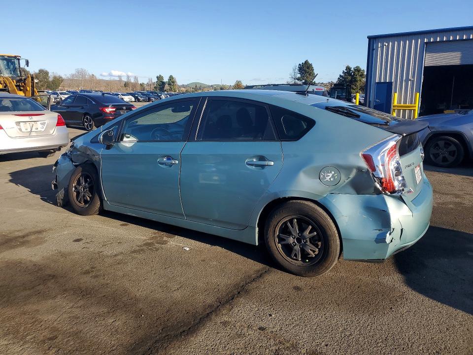 2014 Toyota Prius VIN JTDKN3DU9E1823732 COPART salvage auction — REAR END, Salvage Title, sold $1,250 on 2026-08-14 (photo 2)