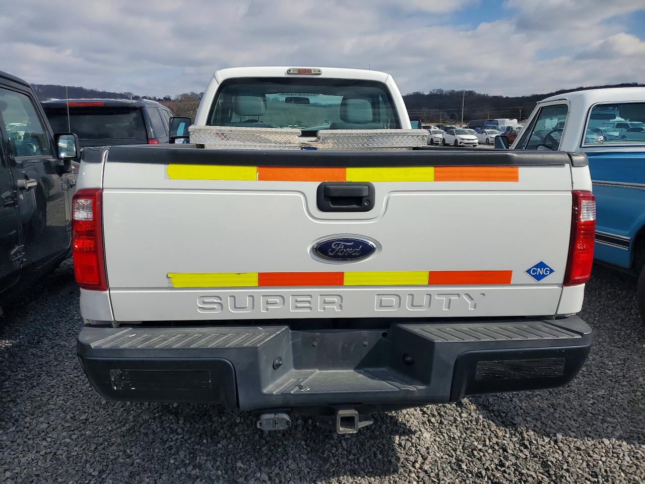 2013 Ford F250 VIN 1FTBF2A63DEB81786 COPART salvage auction — Minor Dent/Scratches, TN - CERTIFICATE OF TITLE, sold $2,850 on 2026-05-26 (photo 6)