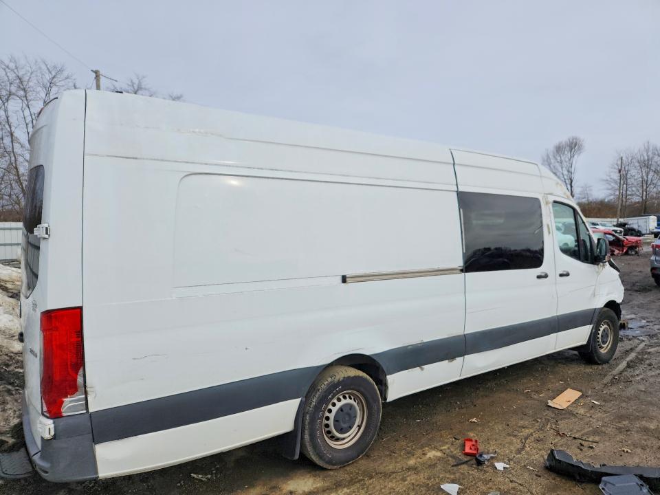 2021 Mercedes-benz Sprinter VIN W1Y4DDHY6MT048156 COPART salvage auction — FRONT END, Wv - Certificate Of Title, sold $10,900 on 2026-07-15 (photo 3)