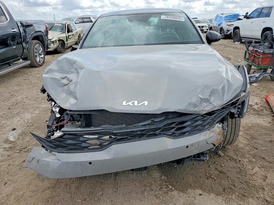 2025 Kia K5 VIN KNAG64J73S5391129 COPART salvage auction — FRONT END, TX - SALVAGE VEHICLE TITLE, sold $6,200 on 2026-07-09 (photo 5)