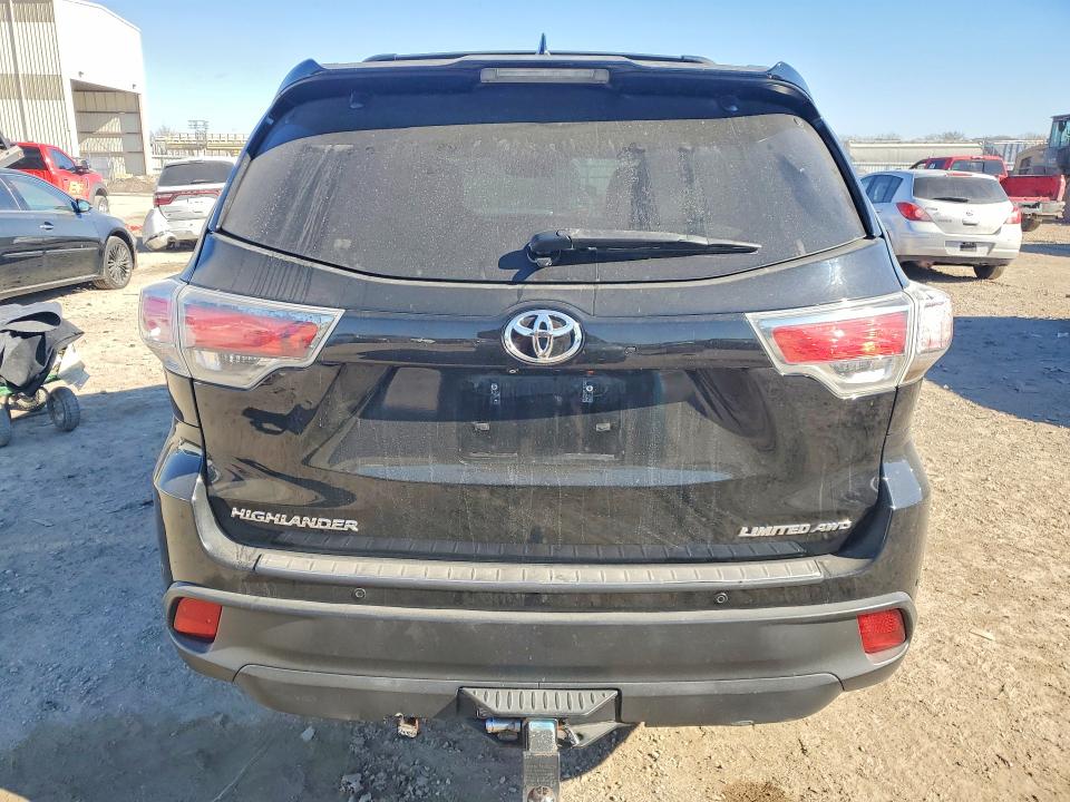 2014 Toyota Highlander VIN 5TDDKRFH3ES020485 COPART salvage auction — SIDE, Ks - Cert Of Title-Salvage, sold $7,700 on 2026-07-21 (photo 6)