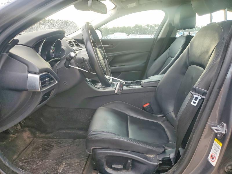 2017 Jaguar Xe VIN SAJAD4BG2HA961099 COPART salvage auction — REAR END, Sc - Cert Of Title-Salvage, sold $2,300 on 2026-07-27 (photo 7)