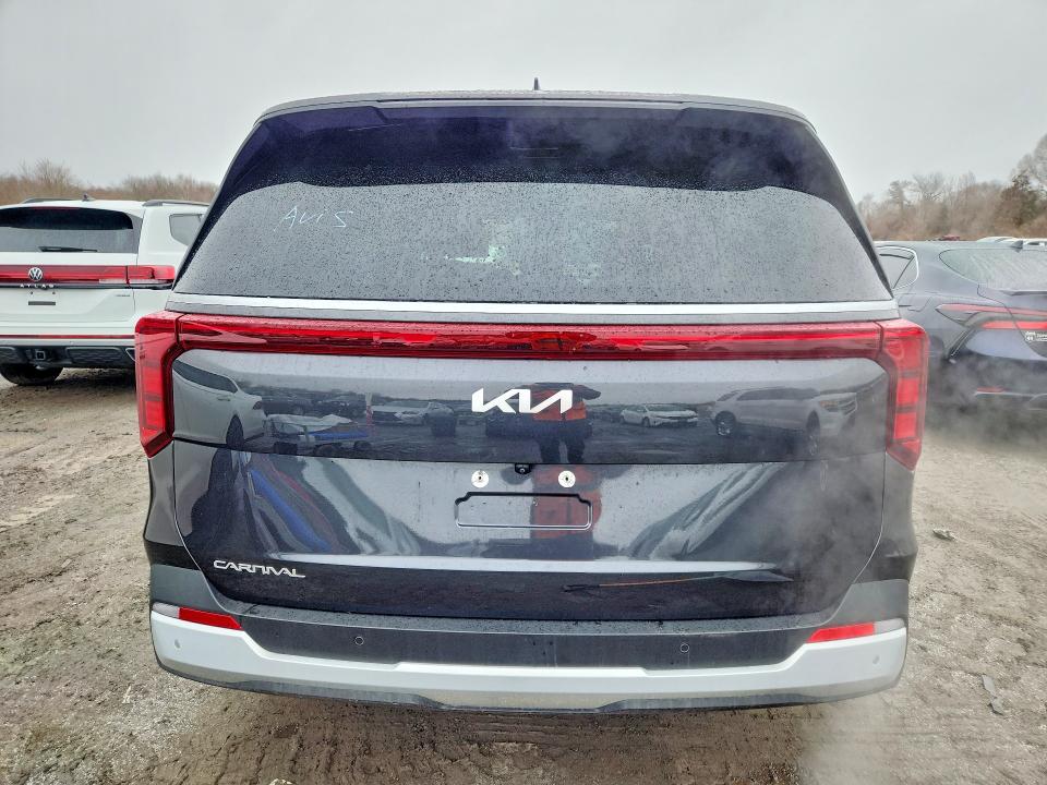 2025 Kia Carnival VIN KNDNB5K31S6535343 COPART salvage auction — UNDERCARRIAGE, Fl - Certificate Of Destruction, sold $21,100 on 2026-07-08 (photo 6)