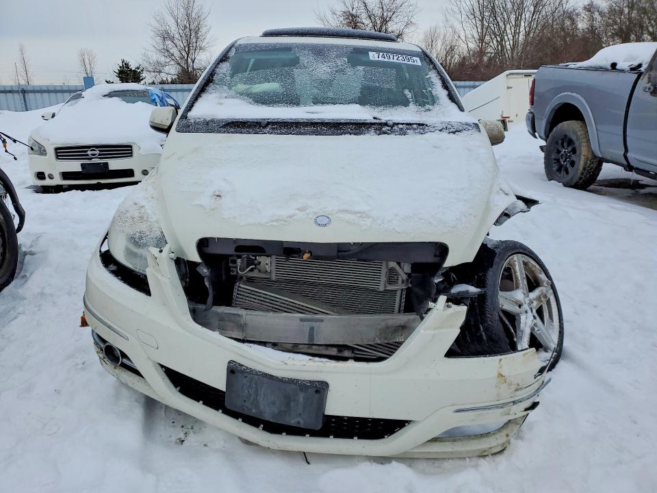 2010 Mercedes-benz B200 VIN WDDFH3EB2AJ566242 COPART salvage auction — UNDERCARRIAGE, On - Permit Salvage, sold $200 on 2026-07-07 (photo 5)