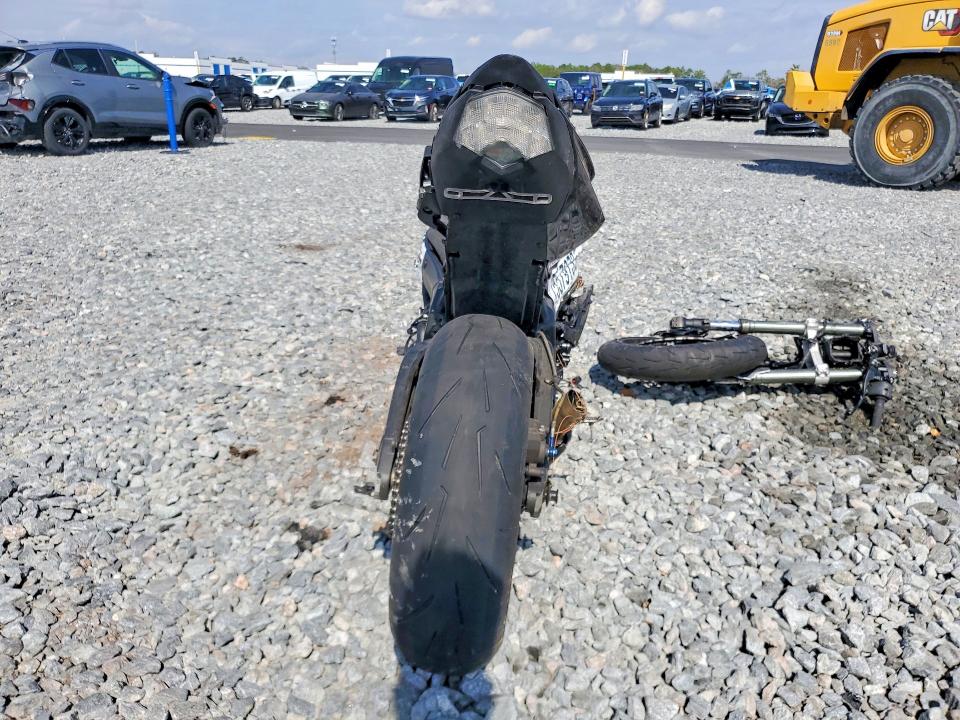 2010 Kawasaki VIN JKAZX4R15AA019395 COPART salvage auction — ALL OVER, Fl - Cert Of Title Slvg Rebuildable, sold $1,150 on 2026-07-02 (photo 4)