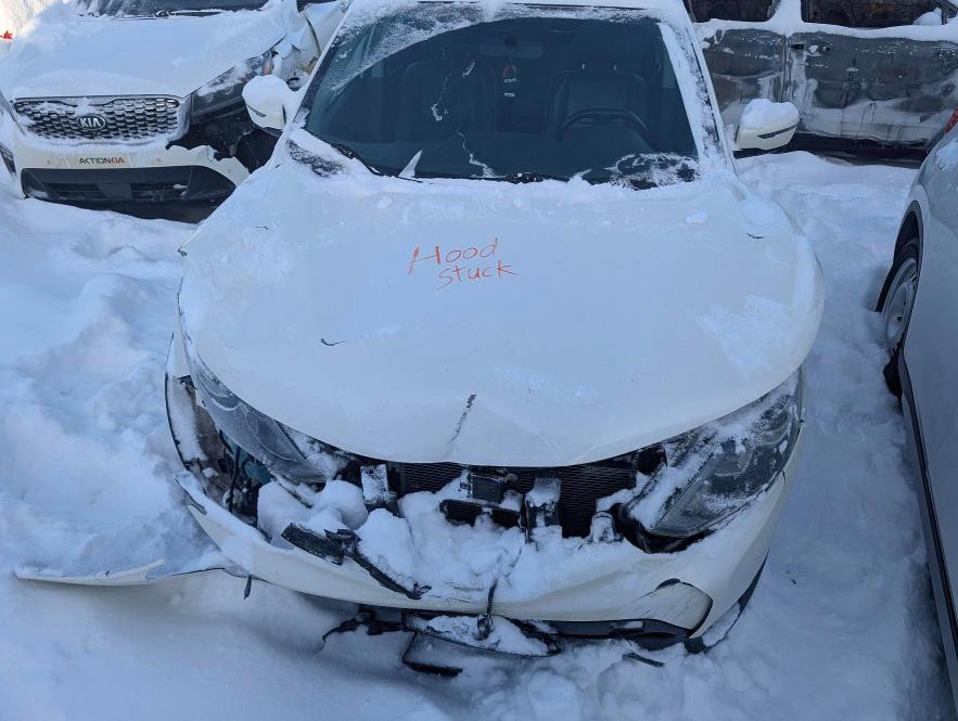 2018 Nissan Rogue VIN JN1BJ1CR3JW255927 COPART salvage auction — FRONT END, Qc - Gravement Accidente, sold $2,000 on 2026-07-07 (photo 5)