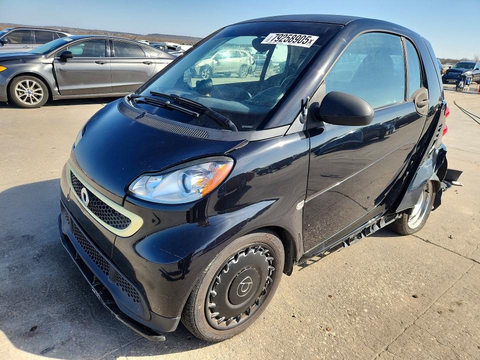 2015 Smart Fortwo VIN WMEEJ3BA0FK805473 COPART salvage auction — REAR END, Tx - Cert Of Title-Rebuilt Salvage, sold $175 on 2026-07-27 (photo 1)