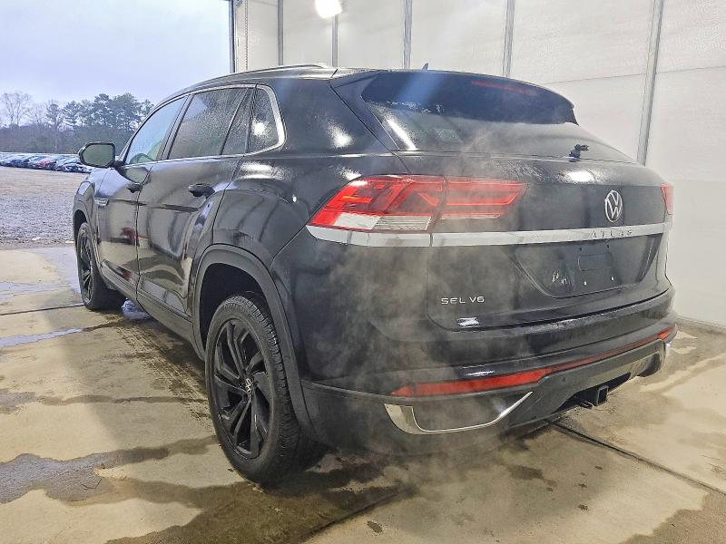 2021 Volkswagen Atlas cross sport VIN 1V2EE2CA0MC219101 COPART salvage auction — WATER/FLOOD, VA - CERT OF TITLE-SALVAGE WATER, sold $2,600 on 2026-07-28 (photo 2)