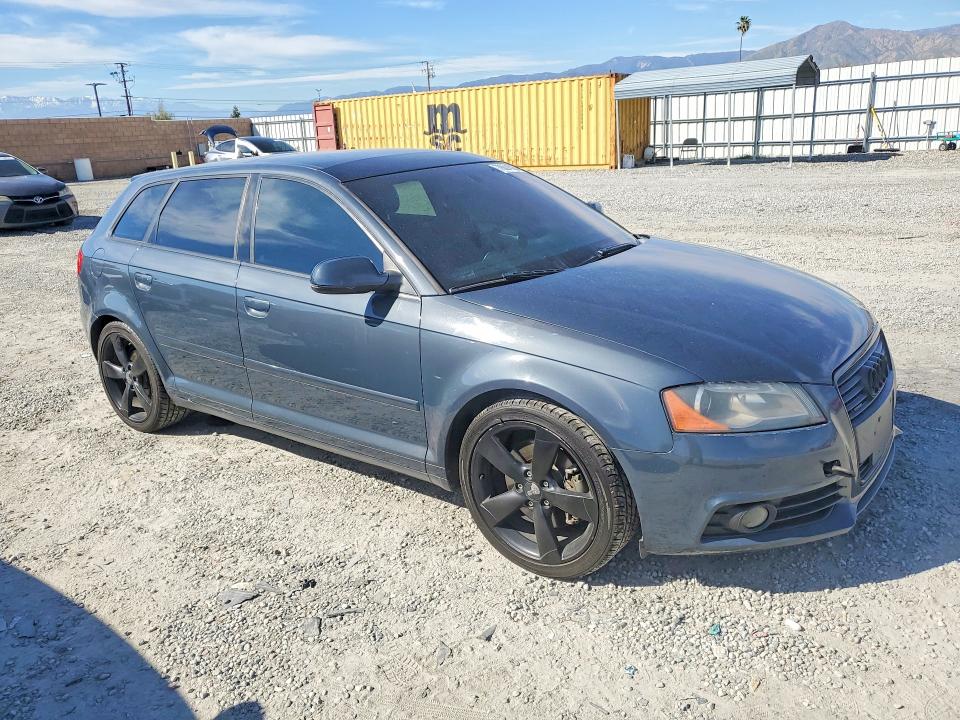 2013 Audi A3 VIN WAUMFAFM9DA033835 COPART salvage auction — MINOR DENT/SCRATCHES, Ca - Dis/Dlr/Exp Only Clean Title, sold $700 on 2026-07-29 (photo 4)