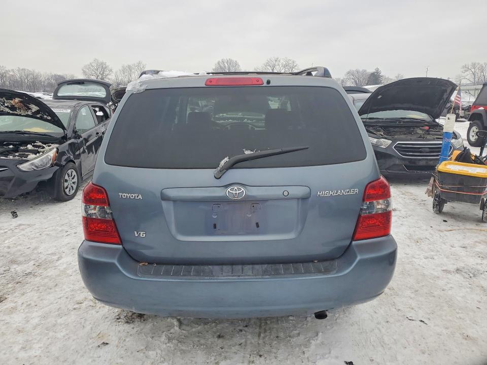 2006 Toyota Highlander VIN JTEDP21A860111836 COPART salvage auction — MINOR DENT/SCRATCHES, OH - CERTIFICATE OF TITLE, sold $775 on 2026-07-14 (photo 6)