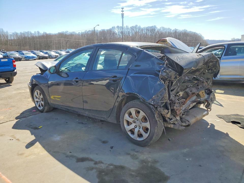 2010 Mazda 3 VIN JM1BL1SF4A1312647 COPART salvage auction — FRONT END, Ky - Cert Of Title-Salvage, sold $200 on 2026-07-20 (photo 2)