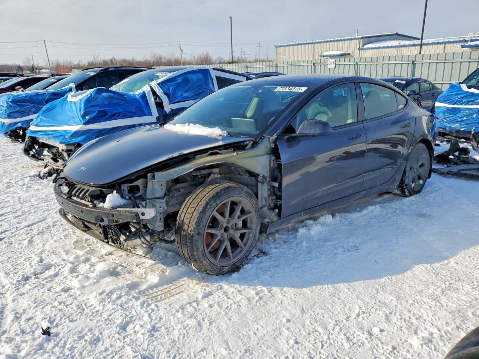 2023 Tesla Model 3 VIN 5YJ3E1EA7PF481737 COPART salvage auction — FRONT END, Qc - Gravement Accidente, sold $6,200 on 2026-07-28 (photo 1)