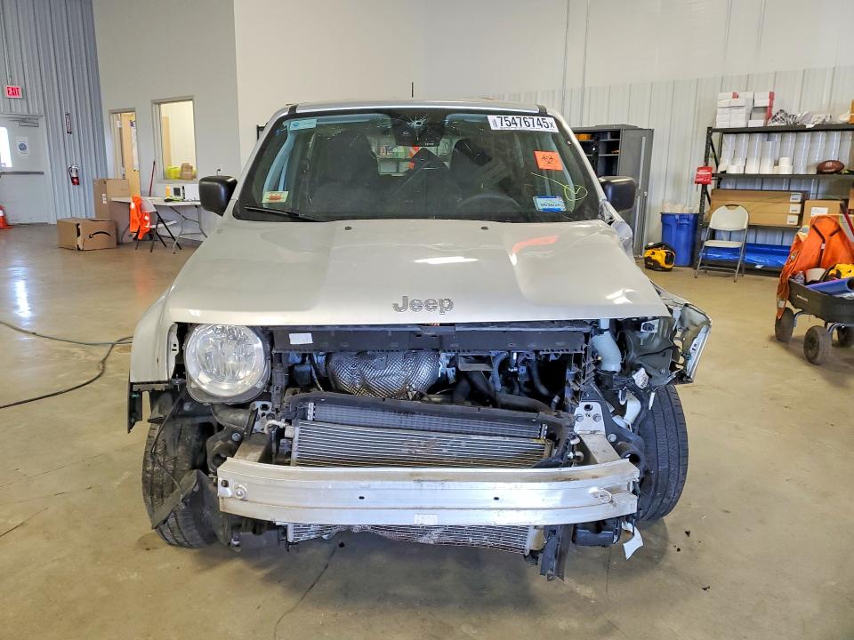 2021 Jeep Renegade VIN ZACNJDAB0MPN36728 COPART salvage auction — FRONT END, Wv - Salvage Certificate, sold $650 on 2026-07-31 (photo 5)