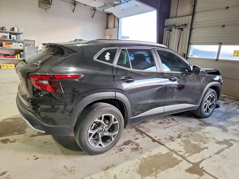 2024 Chevrolet Trax VIN KL77LHE27RC127576 COPART salvage auction — FRONT END, Md - Cert Of Salvage < 75% Damage, sold $375 on 2026-07-31 (photo 3)