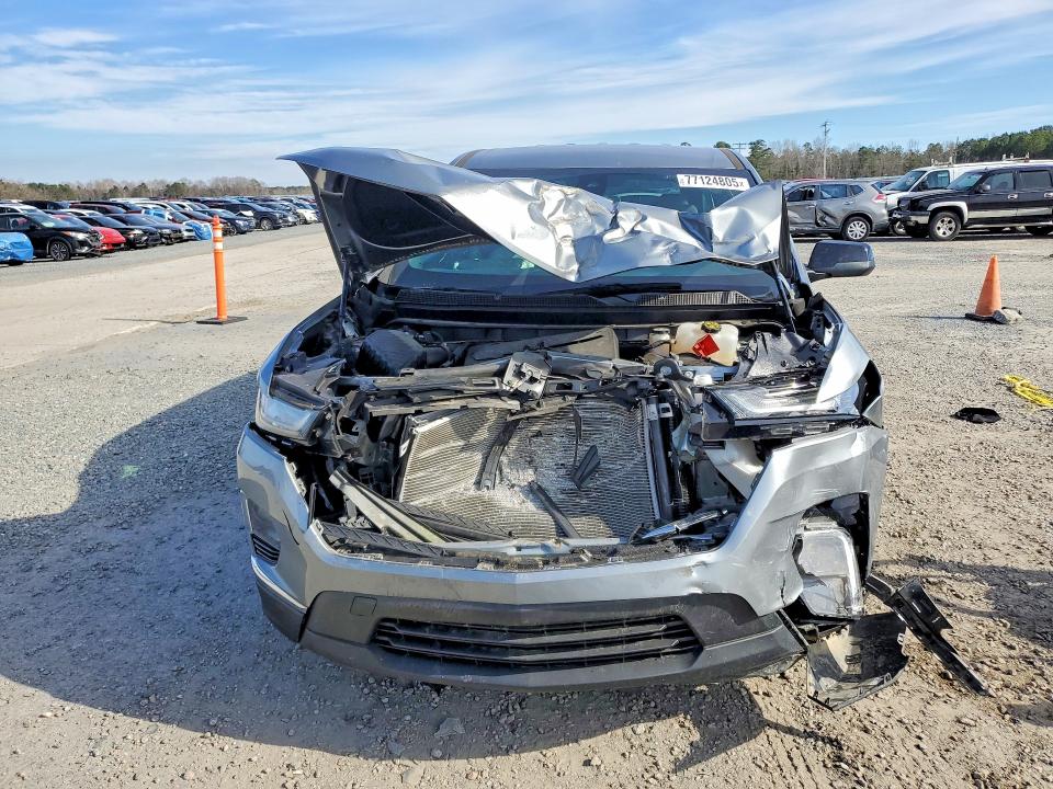 2023 Chevrolet Traverse VIN 1GNERFKW2PJ138649 COPART salvage auction — FRONT END, Salvage Title, sold $4,350 on 2026-08-03 (photo 5)