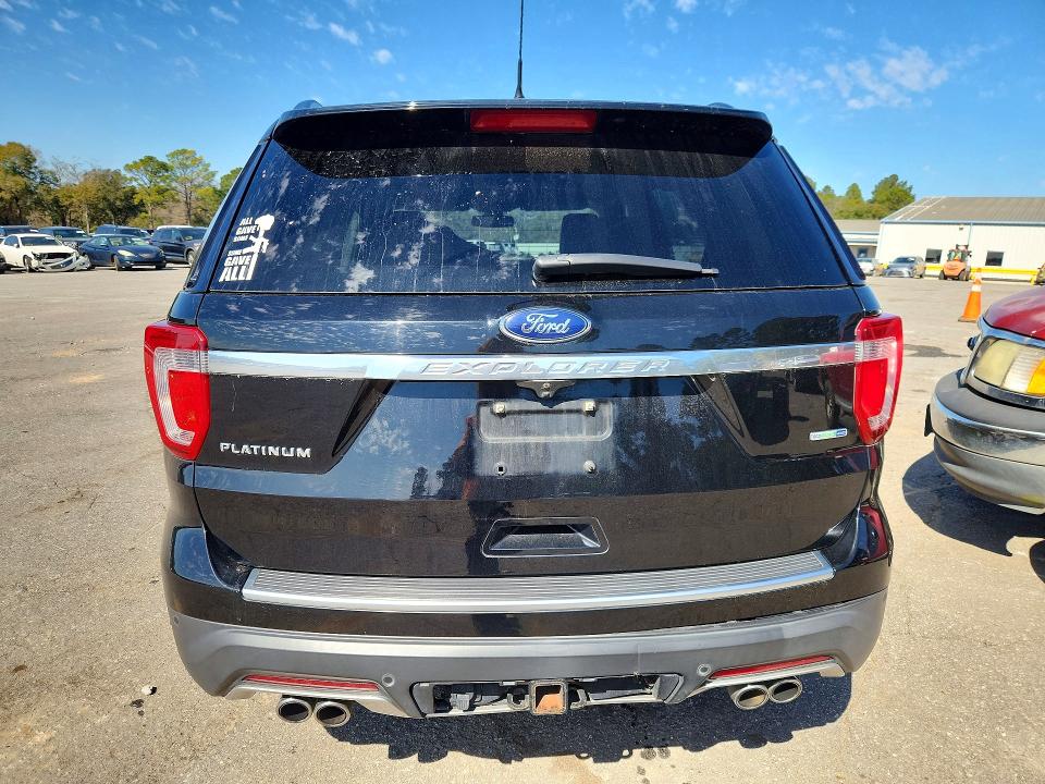 2018 Ford Explorer VIN 1FM5K8HTXJGC04807 COPART salvage auction — BIOHAZARD/CHEMICAL, Salvage Title, sold $4,350 on 2026-08-03 (photo 6)