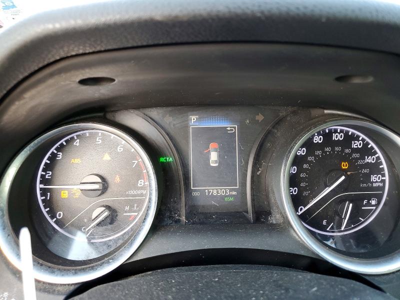2018 Toyota Camry VIN JTNB11HK8J3019358 COPART salvage auction — SIDE, Salvage Title, sold $125 on 2026-07-21 (photo 9)