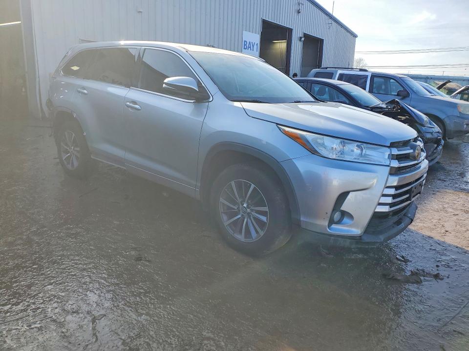 2018 Toyota Highlander VIN 5TDJZRFH4JS802979 COPART salvage auction — REAR END, Il - Salvage Certificate, sold $250 on 2026-07-30 (photo 4)