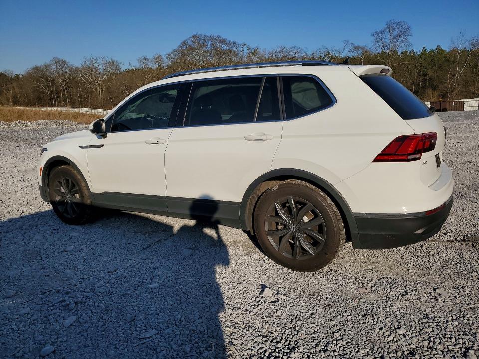 2022 Volkswagen Tiguan VIN 3VV3B7AX1NM074710 COPART salvage auction — SIDE, Ga - Cert Of Title-Salvage, sold $8,200 on 2026-07-30 (photo 2)